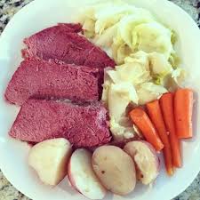 Corned Beef And Cabbage I I Was In A Hurry And Company Was About To Arrive All My Other Recipes Were Tossed Corned Beef Irish Recipes Corn Beef And Cabbage