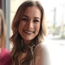 Dayna Redman's Instagram, Twitter & Facebook