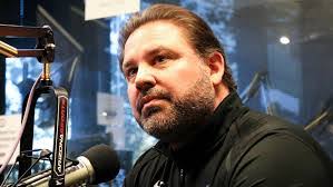 Jason Rowley's Instagram, Twitter & Facebook