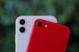 Iphone Se Vs Iphone 11 The Features You Miss When You Save That Extra 300 Cnet