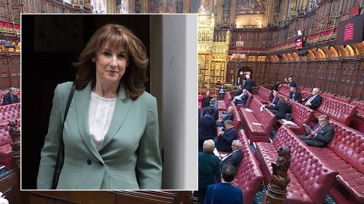 Rachel Reeves's pension power grab DEFEATED by House of Lords in blow to  Labour - but 'win for savers'