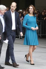 In fotografiile de pe treptele capelei st. Printul William Si Kate Middleton 7est Ro Stiri Iasi Stiri Locale Nationale Si Internationale