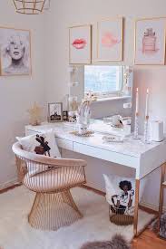 Makeup Vanity Table Designs To Decorate