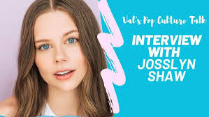 Emma Dahlin's Instagram, Twitter & Facebook