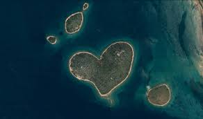 There is no public transport to galesnjak. Island Of Love Galesnjak General Livecamcroatia Explore Croatia