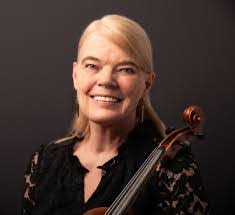 Quinn Mason's Instagram, Twitter & Facebook