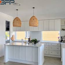 china 2019 flat pack customized kitchen