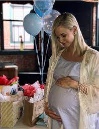 Pregnant Meghan King Edmonds Getting Miserable Carrying Twins People Com