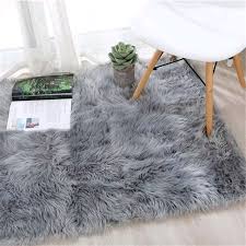 Jenis spesifikasi dan harga karpet terbaru saat ini. Promo Karpet Bulu Rasfur Polos Ukuran 150x100x2 5 Semua Warna Lazada Indonesia