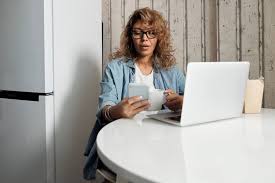 It can make outbound calls and receive incoming ones , so you can easily set this up to be for specific calls and messages if you'd like your business number to be different from your. Top 5 Things To Consider When Choosing A Second Phone Number App