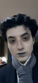 Victor Ready's Instagram, Twitter & Facebook