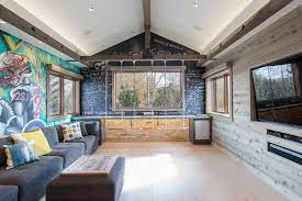 Amazing gallery of interior design and decorating ideas of teen hangout room in bedrooms, dens/libraries/offices, girl's rooms, media. Teen Hangout Pj Builders