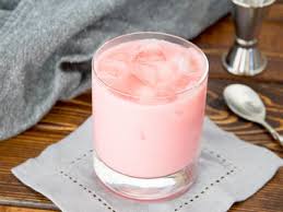 Strawberry shake 1 1/2 oz. Strawberry Kiss Rum Cocktail Recipe