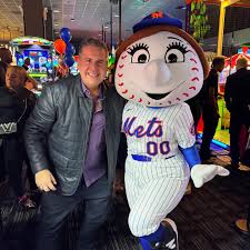 We had a great time hanging out with @keke Palmer this morning