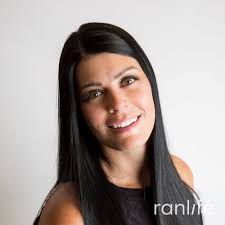 Mandi Mckee's Instagram, Twitter & Facebook