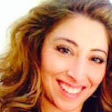 Kelli Compton (@comptkl)