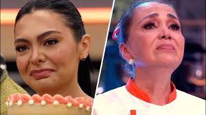 Valeria se conmueve al hablar de su madre, Aida Cuevas