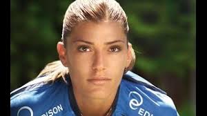 Francesca piccinini (born 10 january 1979 in massa) is an italian volleyball player who has represented italy four times (2000, 2004, 2008 and 2012) at the summer olympics. Francesca Piccinini Italy S Famous Volleyball Player Retires This Year
