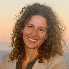 How tech innovations like AI and AR/VR will change advertising in 2023