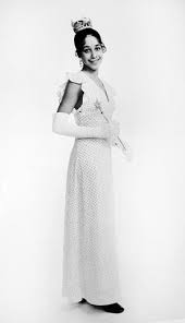 Gwen Thompson Sewell Was The 1974 Color Day Queen Fashion Color White Dress