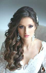 Brautfrisuren Seitlich Gesteckt Locken Flechtfrisur Haarband Brautfrisuren Seitl Brautfrisuren Seitli Brautfrisur Hochzeitsfrisuren Indische Hochzeitsfrisuren
