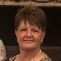 Gretchen Theis's Instagram, Twitter & Facebook