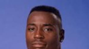 Former Patriots RB John Stephens dies in auto accident