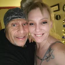 Good Samaritan Returns Wallet with Added Cash at Gas Station