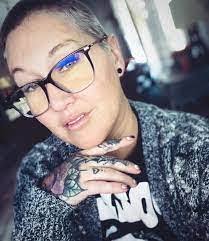 Angel Arrowood's Instagram, Twitter & Facebook