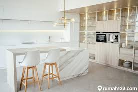 Rumah keramik f widayanto ini dibuka pada pukul 8 pagi hingga 4 sore. 11 Inspirasi Mini Bar Ini Bisa Dijadikan Ruang Makan Bagi Rumah Kecil Rumah123 Com