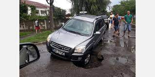 Da, amenda se plateste retrospectiv, pentru momentul in care soferul a fost surprins circuland fara rovinieta si nu il scuteste pe acesta de plata taxei mai intai, numarul de inmatriculare este fotografiat. Rovinieta 2021 Ce Amenda Primesti Daca Nu Ai Rovinieta Dailydriven
