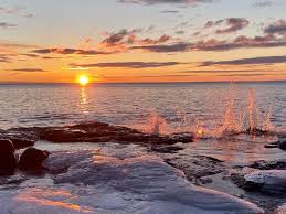 A clean, comfortably furnished retreat set against the wilderness and beauty of the north shore. Gooseberry Park Cottages And Motel Photos Facebook