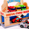 Lightning mcqueen change it's body panels after he gets himself all muddy and than he goes for a hot shower in the sun disney cars toys and pixar cars color change dinoco car wash playset with pitty and exclusive lightning mcqueen vehicle, interactive water play toy for kids age 4 years and older 433 $19 99 bought the playset and four caes and. 3