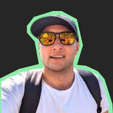 Tom Tomaszewski 🤖