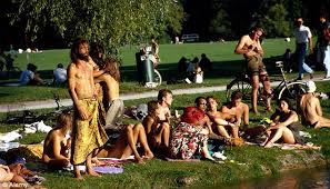 Последние твиты от englischer garten (@englishergarten). Munich Gives Nudist Sunbathing The Green Light And Introduces Urban Naked Zones Daily Mail Online