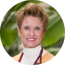 Patti Faust's Instagram, Twitter & Facebook