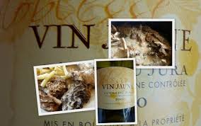 Ca Faisait Tres Longtemps Que Je Voulais Gouter Au Fameux Vin Jaune Du Jura Quand J En Parlais Autour De Moi On Me Disait Ha Tu Ve Vin Jaune Morilles Vin