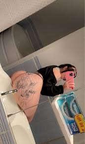 Chihiro_ayanoo leak de gros cul