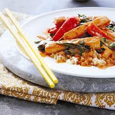 Saute De Tofu Epice Aux Arachides Recettes De Chatelaine Vegetarian Recipes Tofu Recipes Cooking Recipes