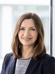 Beiersdorf AG Skin in the game; Initiate with BUY