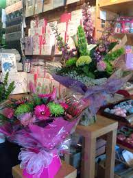 Flowers are often a suitable gift for any occasion. Trusted Florists In Falkirk