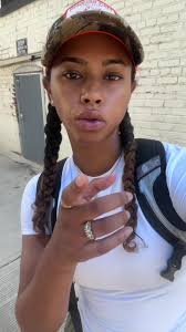 idk #dc be having my skin glow a lil different 💆🏽‍♀️