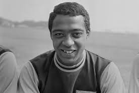 Similarly celebrating birthdays today are the Academy's Mohamadou Kanté  (20) plus ex-Hammers Craig Forrest (58) and Lars Jacobsen (45). Also born 