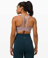 A reliable sports bra keeps you comfortable and supported during a workout, but different types of athletes require different kinds of support. The 10 Best Sports Bras For Large Breasts Of 2021
