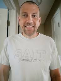 Introduction to outdoor enthusiast in dating group