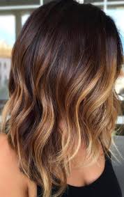 28 Incredible Examples Of Caramel Balayage On Short Dark Brown Hair Hair Styles Hair Style Id In 2020 Balayage Hair Caramel Short Hair Balayage Brown Hair Balayage