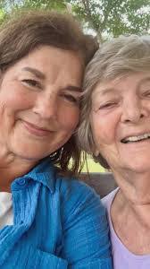 Cathy Meldrum's Instagram, Twitter & Facebook