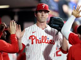 Rookie pitcher Andrew Painter has strong debut for Phillies