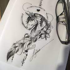 Für alle kinder, die nicht nur ausmalen, sondern auch selbst malen möchten, gibt es die praktischen vorlagen zum abmalen des lieblingsmotivs. Pin By Sarah Bond On Tattoos Luciano Sleeve Tattoos Unicorn Tattoo Designs Tattoos