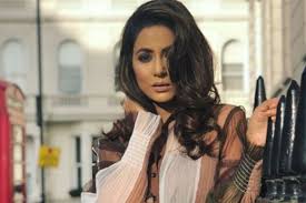 It now reads daddy's strong. Hina Khan Touches 5 Million Followers On Instagram Celebrates With Her Team